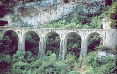 Gorgopotamos, the historical arched bridge GORGOPOTAMOS (Village) FTHIOTIDA