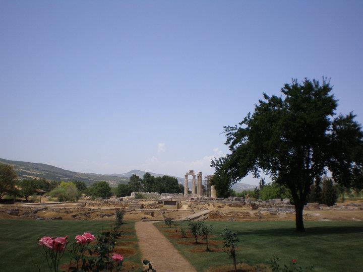 NEMEA Ancient sanctuary of Zeus NEMEA (Ancient sanctuary) CORINTHIA