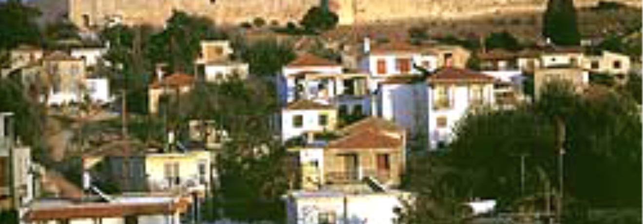 Κάστρο Χλεμούτσι του Φράγκικου Πριγκηπάτου της Αχαΐας, στο χωριό Κυλλήνη
