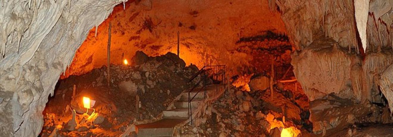 Σπήλαιο Ανεμότρυπα, Πράμαντα Ιωαννίνων