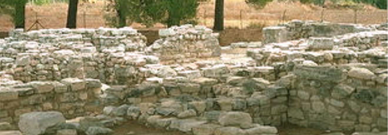 Remains of Minoan houses at Tylissos
