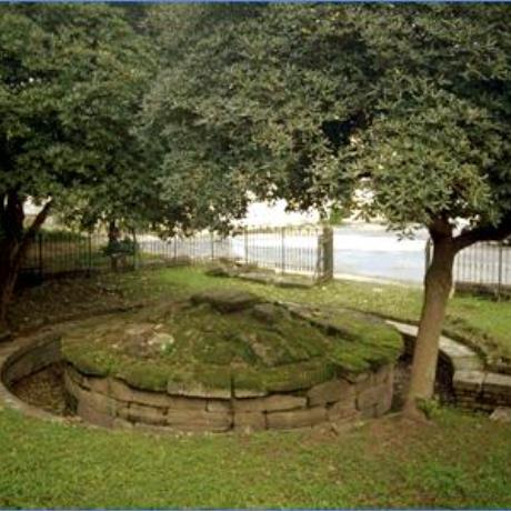 Kerkyra, circular tomb of Menekrates, CORFU (Town) IONIAN ISLANDS