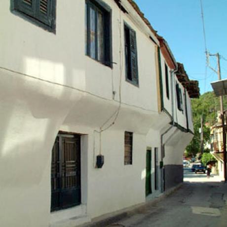 Eleftheroupoli - in the old town one can see preserved tobacco-factories & peculiar tiled roofs, ELEFTHEROUPOLI (Small town) KAVALA