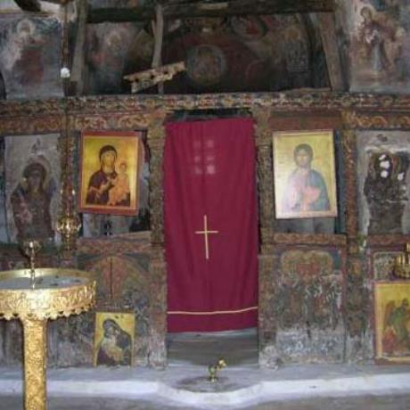 Moni Timiou Prodromou, the iconostasis (templo) of Agios Ioannis church of the old monastery, MONI TIMIOU PRODROMOU (Monastery) PARNASSOS