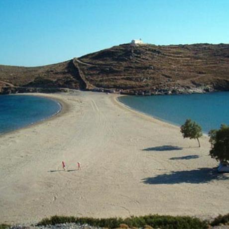 Agios Loukas, the Kolona sandy beaches impress the visitors, AGIOS LOUKAS (Small island) KYKLADES