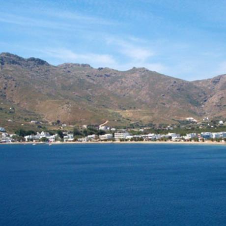 Avlomonas is a popular seaside of the northern end of Livadi, almost 1 km. long, AVLOMONAS (Beach) SERIFOS