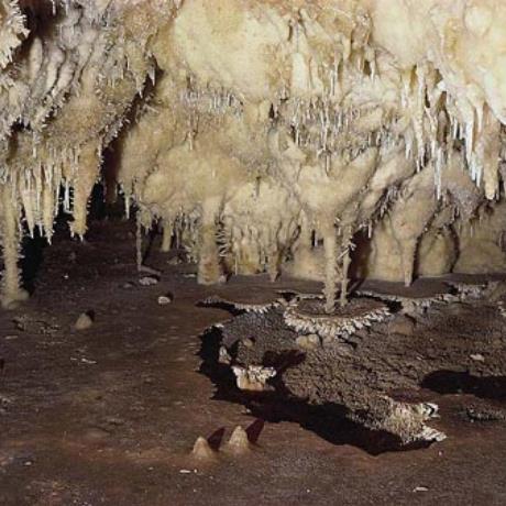 Alistrati - cavern, it is lush in remarkably beautiful cave deposites, ALISTRATI (Small town) SERRES