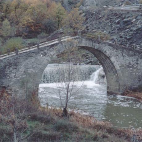 Dassilio, Paliomagero vaulted stone bridge built in 1910, DASSILIO (Village) GREVENA