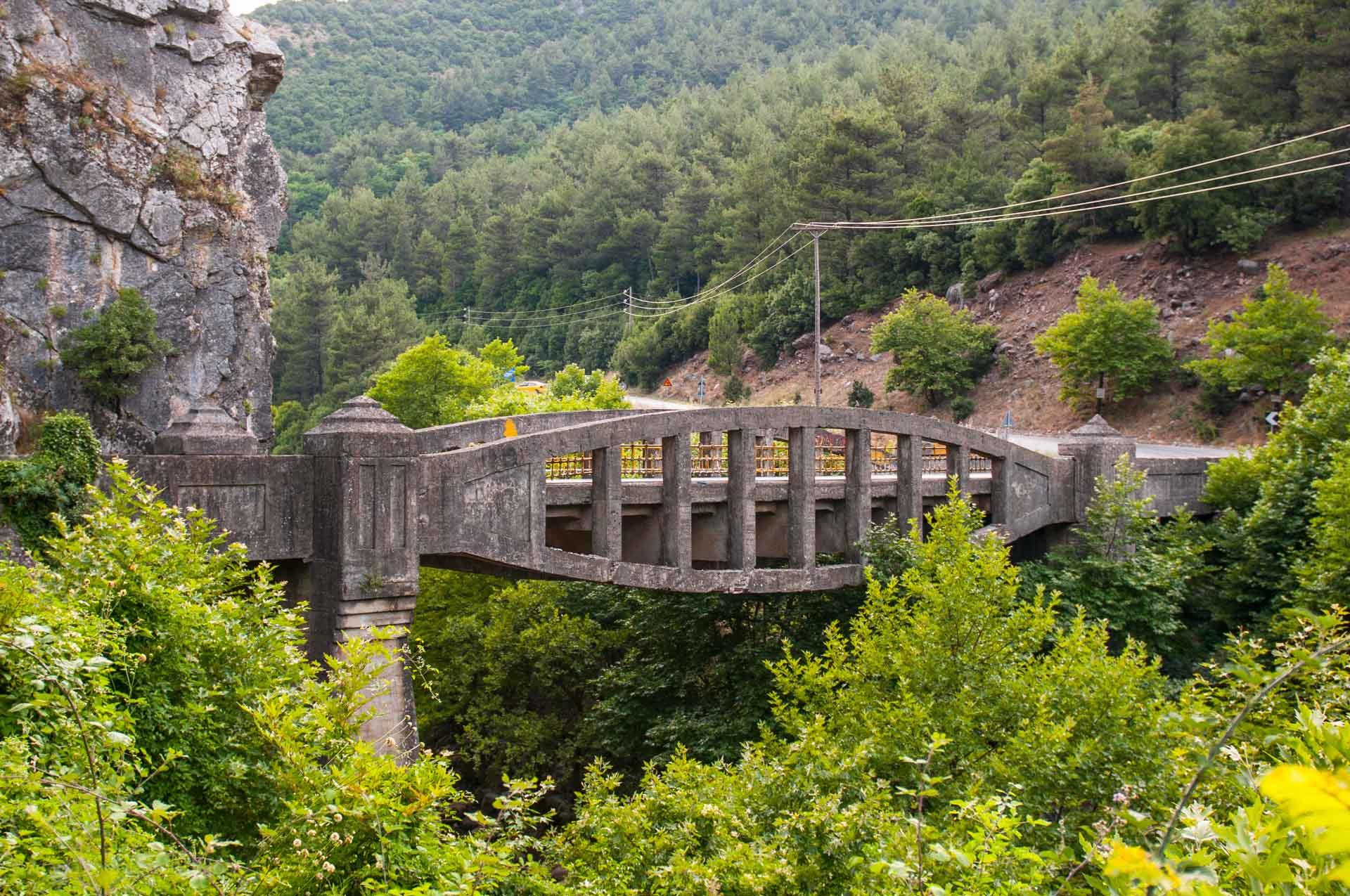 Kondyli bridge (1936) between Elati and Petrouli PERTOULI (Village) TRIKALA
