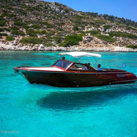 Wonderful handmade elegant classic boat - Kamitsis S30, TIGANAKIA (Beach) ARKI