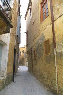 A narrow street in the old town of Chania CHANIA (Town) CRETE