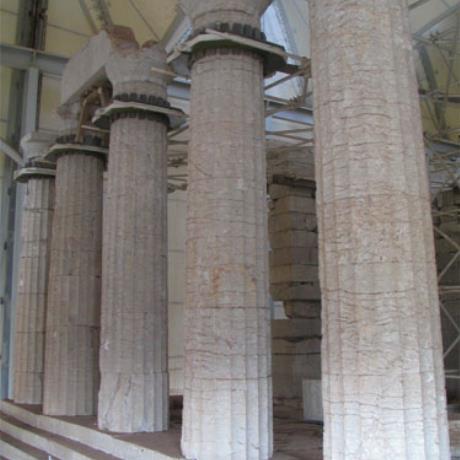 View of the exterior row of columns , BASSAE (Ancient sanctuary) ILIA