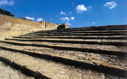 Paistow, ancient theater. Built in 2000 BC and repaired in 1700 BC  FESTOS (Minoan settlement) HERAKLIO