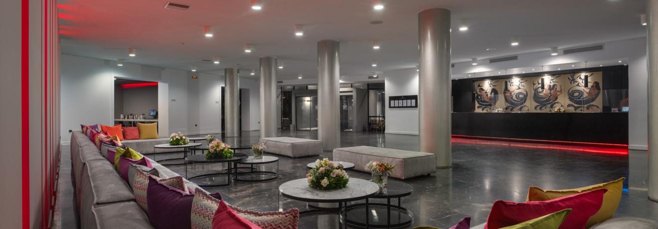 Reception lounge