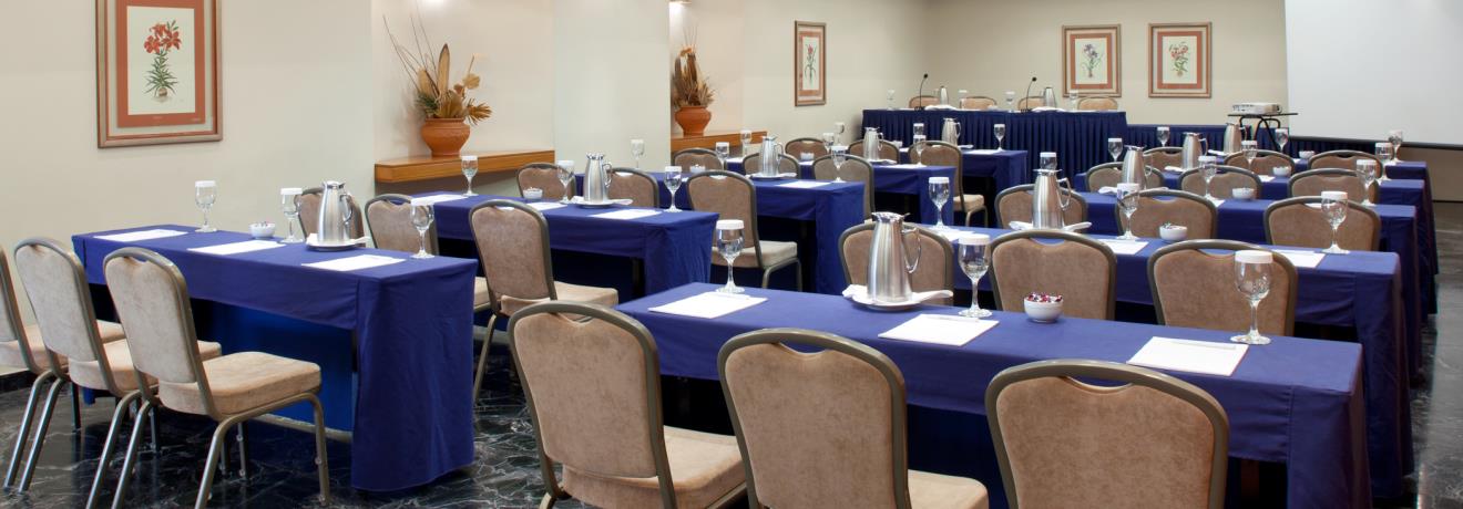 Meeting room - Classroom style