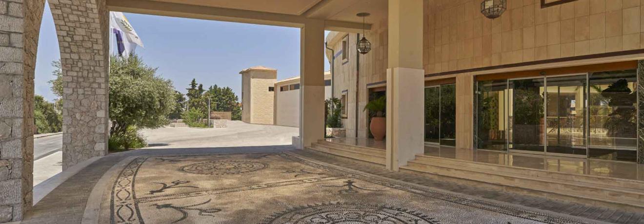 Exterior view - Entrance