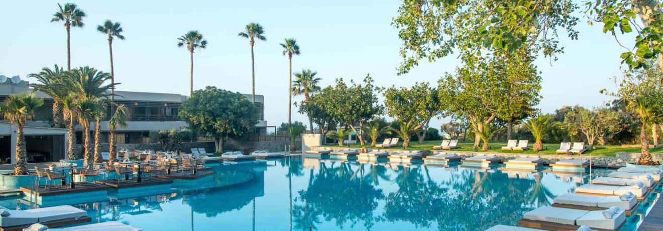 Open-air swimming pool