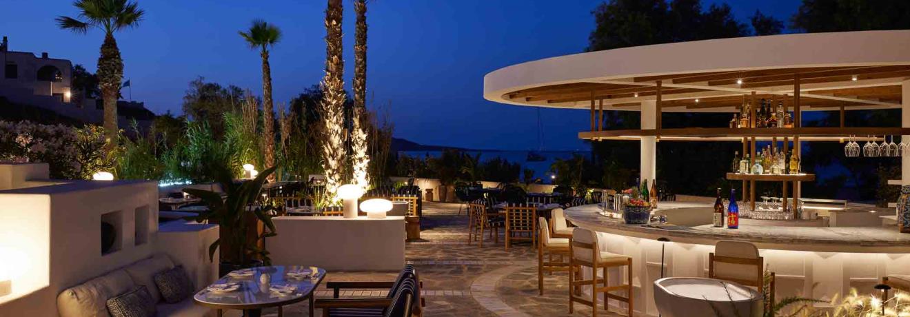 Pool bar