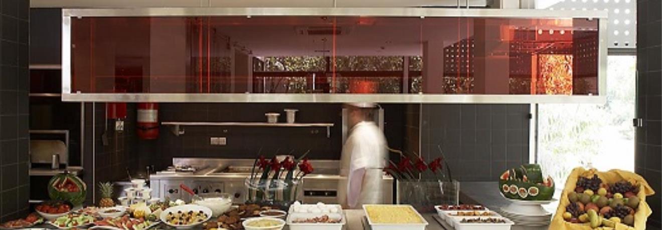 Open kitchen
