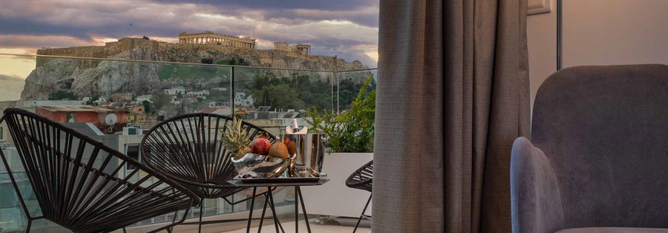 Θέα στην Ακρόπολη