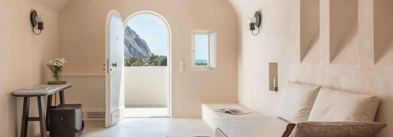 Storia Suite Living area