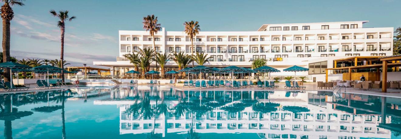 Exterior view Outdoor pool