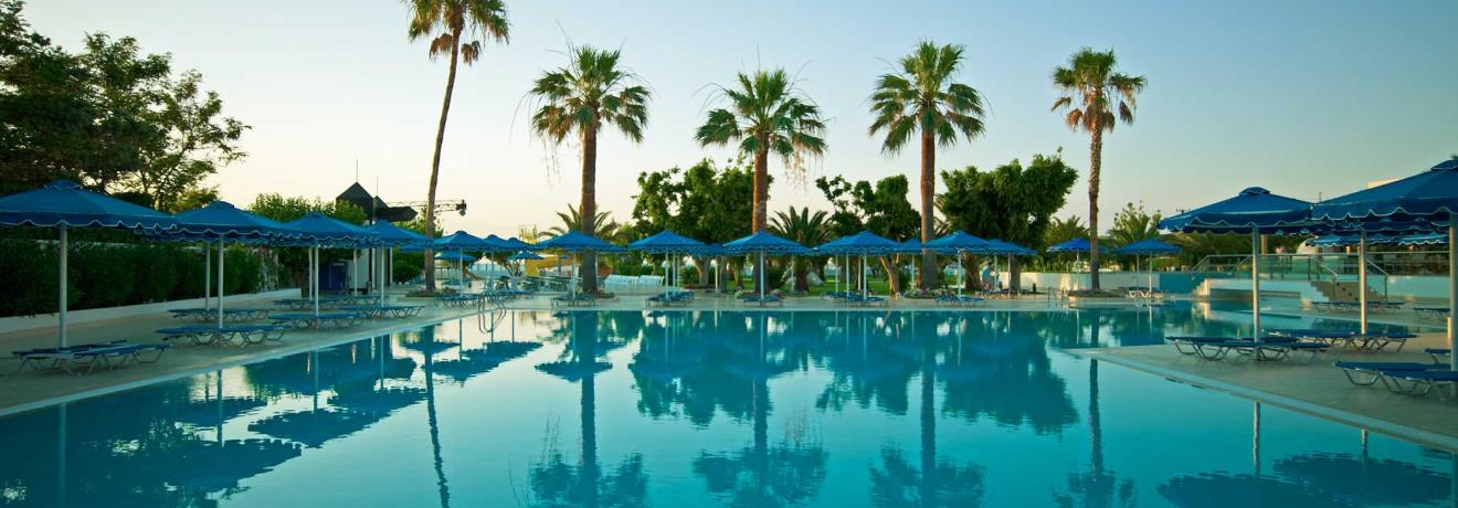 Outdoor swimming pool