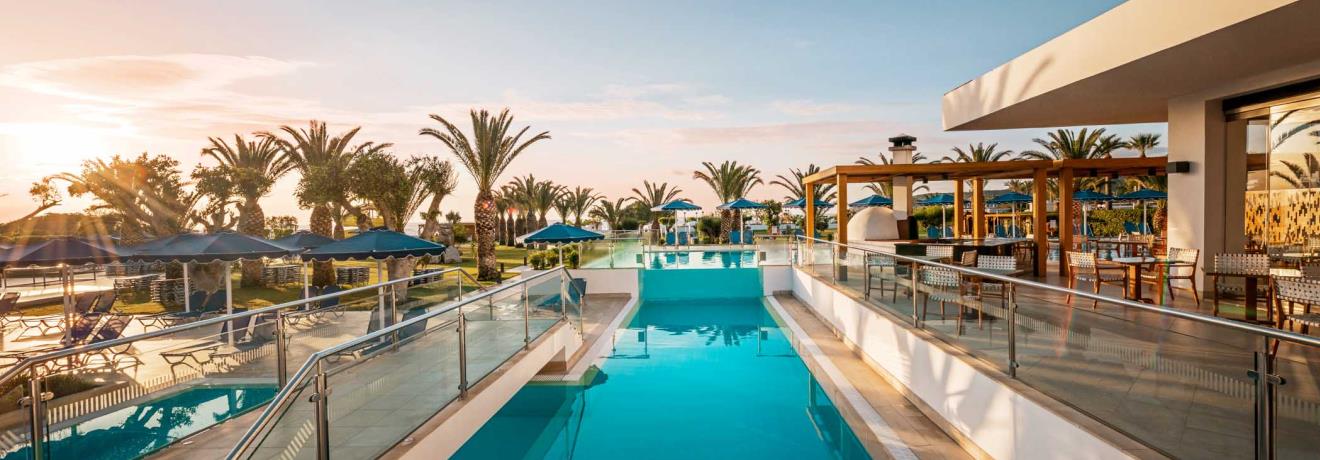 Outdoor swimming pool