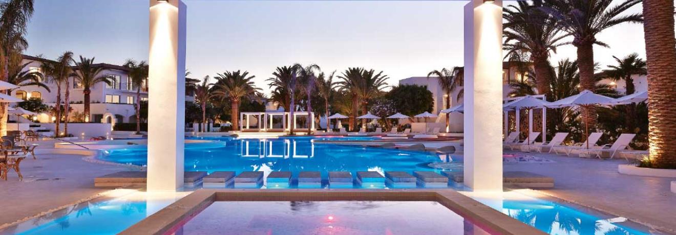 Exterior view Outdoor pool