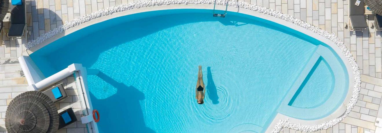 Open-air swimming pool