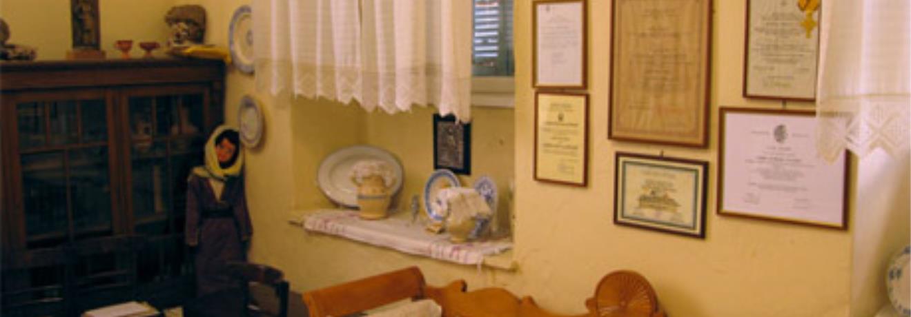 Traditional utensils