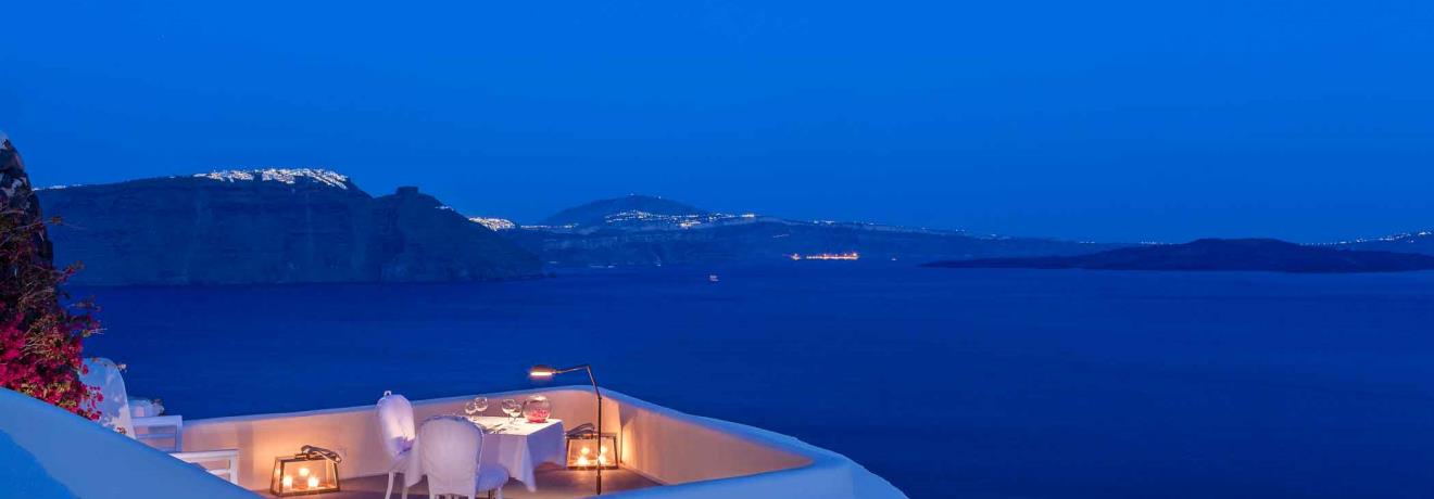 Canaves Oia Suites