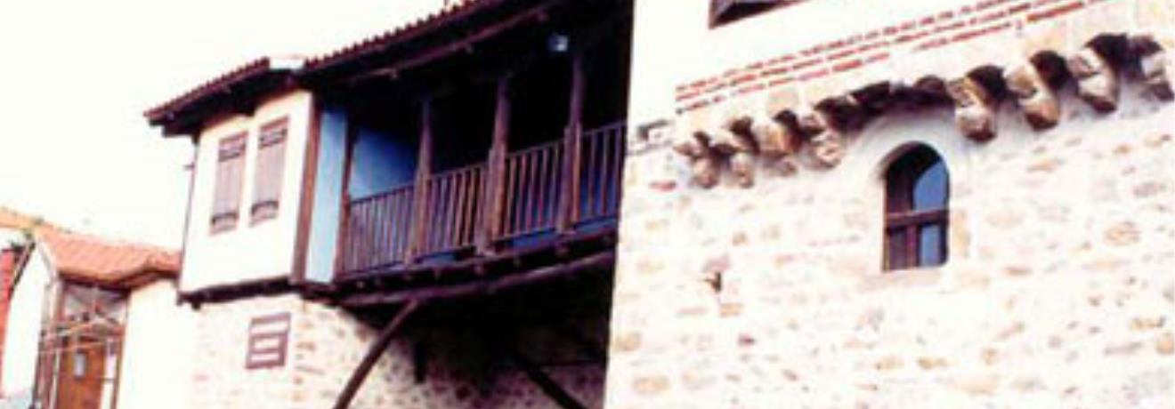 The Arnea Historic & Folk Arts Museum is housed today at the Arnea mansion-house (Yiatradiko)