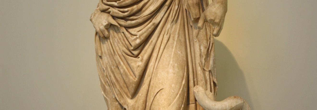 'Αγαλμα του Ασκληπιού. Βρέθηκε στο Ασκληπιείο της Επιδαύρου, σήμερα στο Εθνικό Αρχαιολογικό Μουσείο