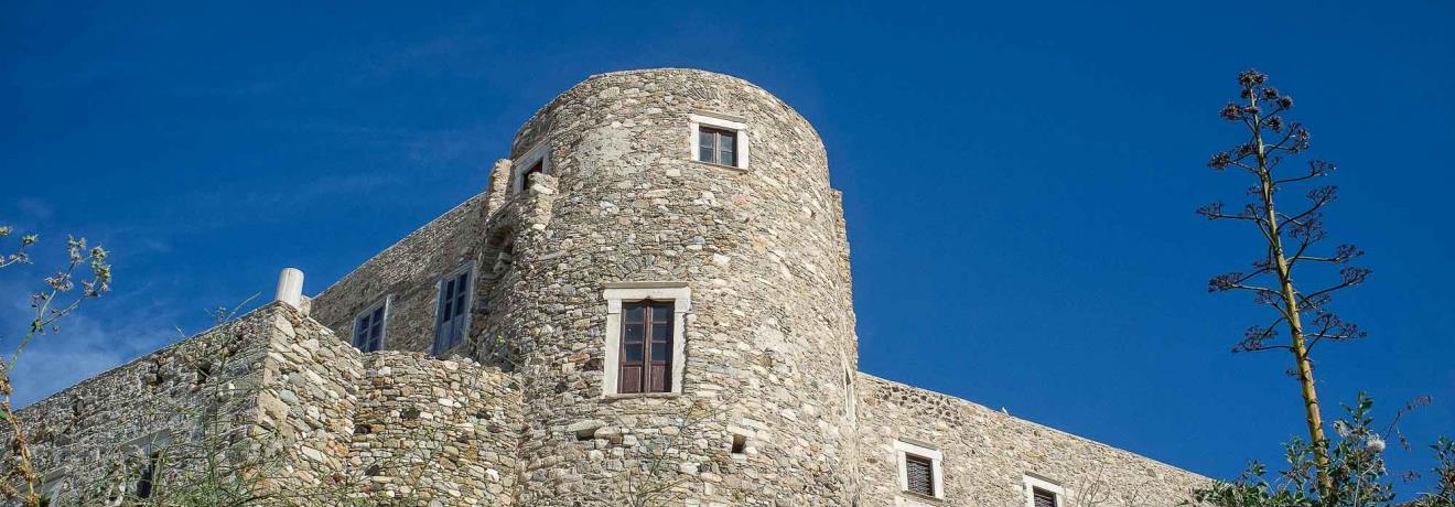 Glezos tower (Krispi)