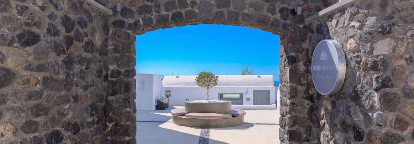 White Harmony Suites, Santorini